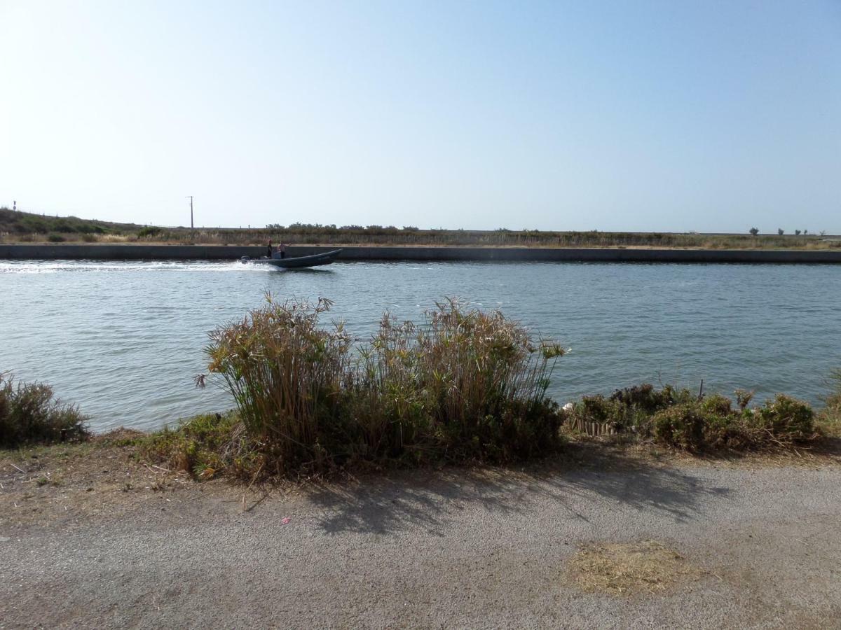 פרונטיניאן Cabanes Des Aresquiers מראה חיצוני תמונה